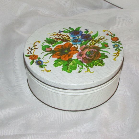 Vintage Cookie Biscuit Tin Floral Cross-stitch Round Metal Storage Canister - Picture 2 of 12
